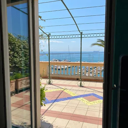 La Terrazza Sul Porto Salerno