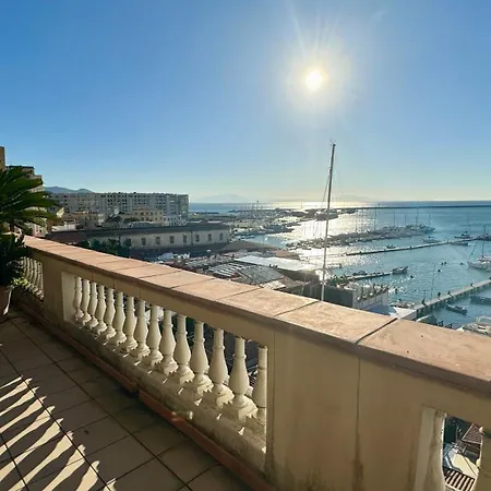 La Terrazza Sul Porto Apartment